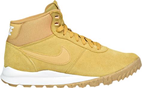 night hoodland schuhe nike|Buy Hoodland Suede 'Haystack' .